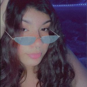 Meet your Posher, Fernanda